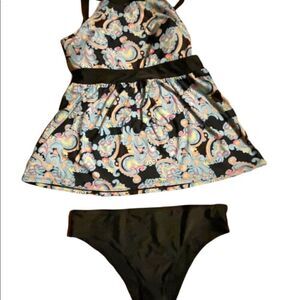 Women’s tankini bikini 2 piece swimsuit bathing suit blue paisley print L/XL